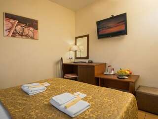 Гостиница Атлас Краснодар Стандартный двухместный номер с 1 кроватью-2